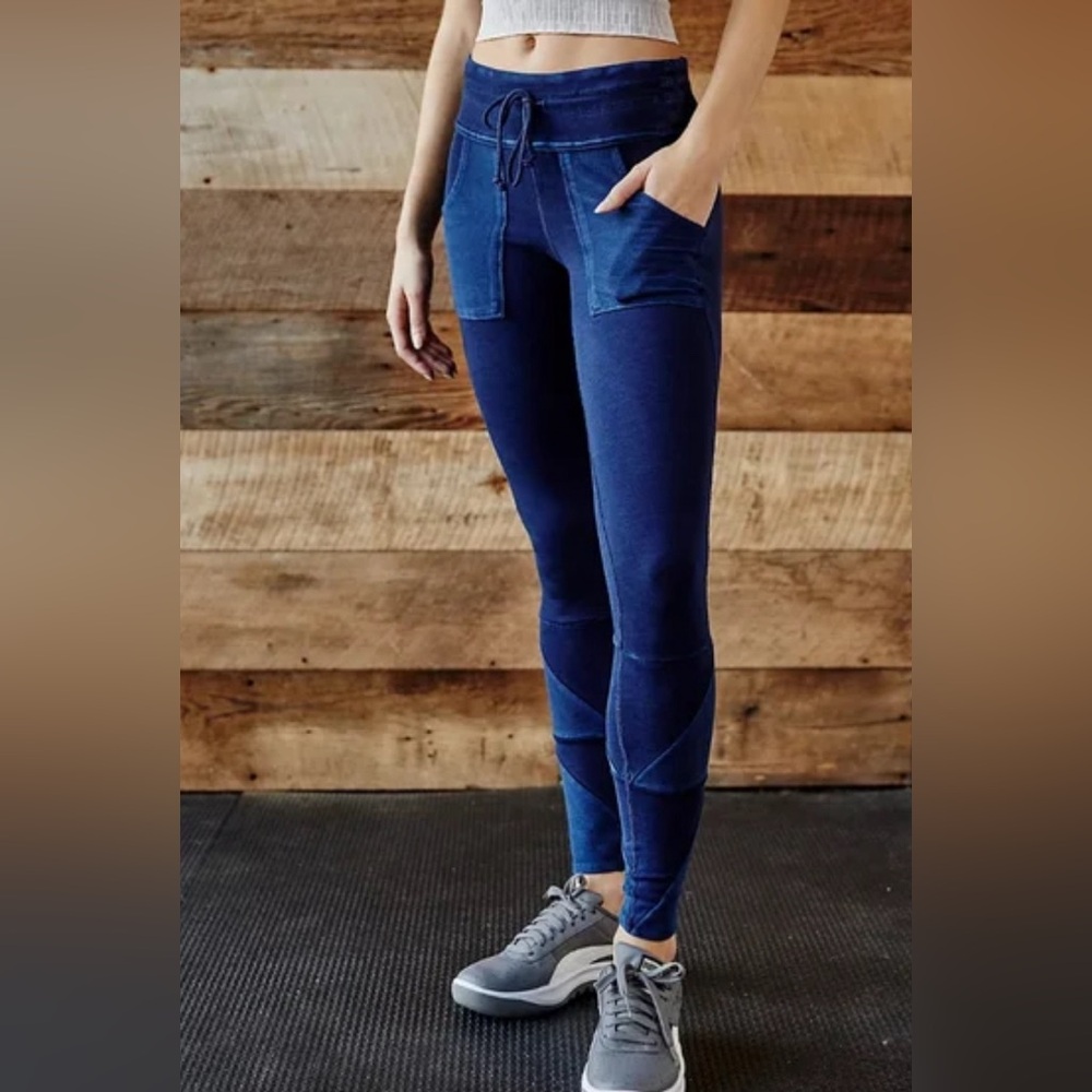 Free people movement leggings